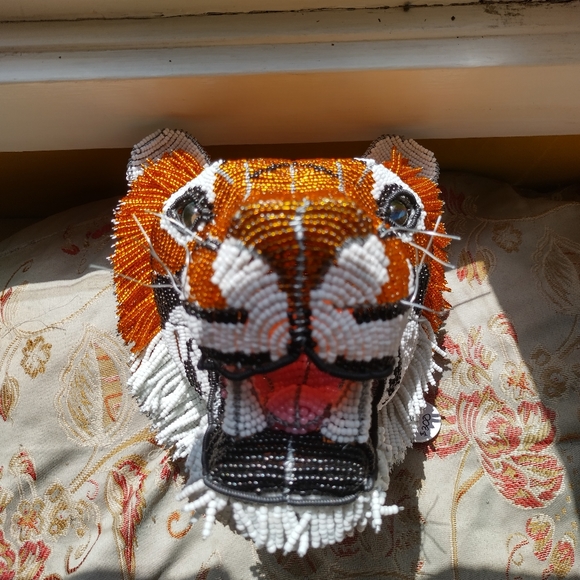 Beaded & Handcrafted Tiger Head - Picture 4 of 8